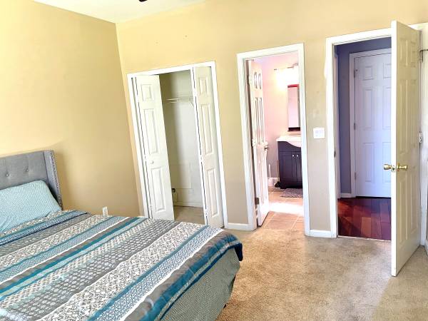 Furnished Private Rms with/without Private Baths - $799-$1099 month 1