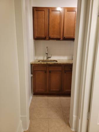 $1,450 / 2br - 850ft2 - For Rent East Chicago IN (East Chicago IN)63960013232514122