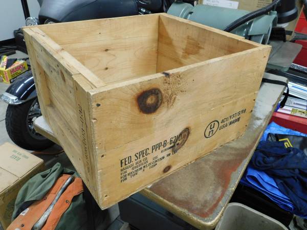 Militaria - Infrared Countermeasures Flare Box 1