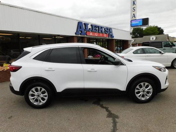 2024 Ford Escape Active 1