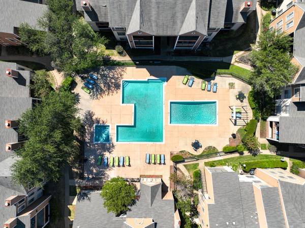$965 / 1br - 600ft2 - Air Conditioning, Courtyard View, 1bd 1ba (2804 Belt Line Road, Garland, TX)63796375299587121
