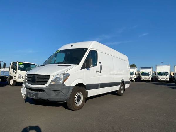 2014 Mercedes SPRINTER V4