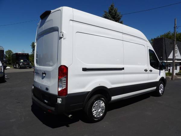 2021 Ford Transit - Photo 8
