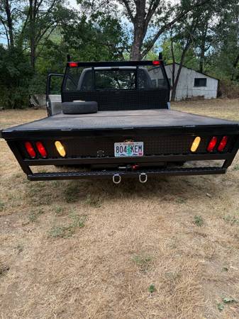 92 Chevy 1-ton 4x4 Flatbed - $6,000 (Cave Junction)63499961442051122