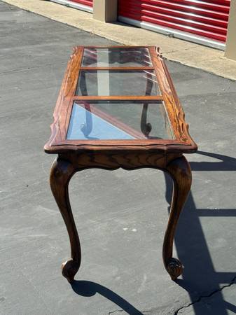 MESA DE BIBLIOTECA DE ROBLE - $300 (modesto)63470291887107121