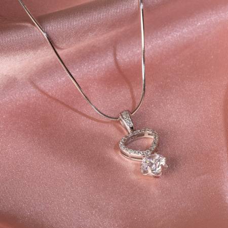 Sparkling Elegance Diamond Pendant 1