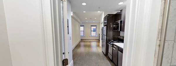$2,650 Newbury St Studio | Pet Friendly | Prime Back Bay Location – $2650 (Boston)63996547060994120