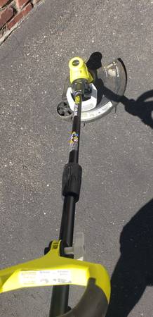 Ryobi Weed Wacker 18 Volt  2 Speed 1