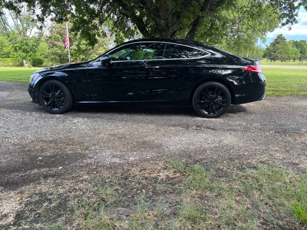 Mercedes Benz  c300 coupe - $163488941383041121