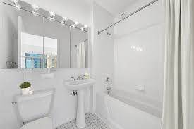$4,250 / 2br - ¡1 mes gratis! ¡Unidad en ático! (Distrito Financiero)63827342054401123