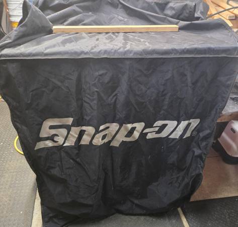 Snap-on Tool Cart Cover 1