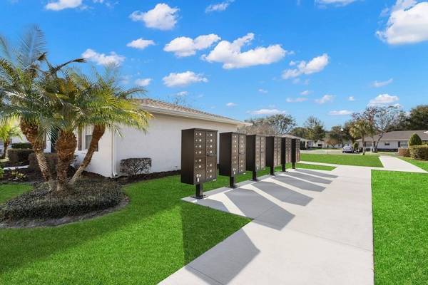 $1,519 / 2br - 920ft2 - Outdoor Extra Storage, Upgraded Units Available., 2B/1B (1 Herald Drive, Leesburg, FL)63768532580481121