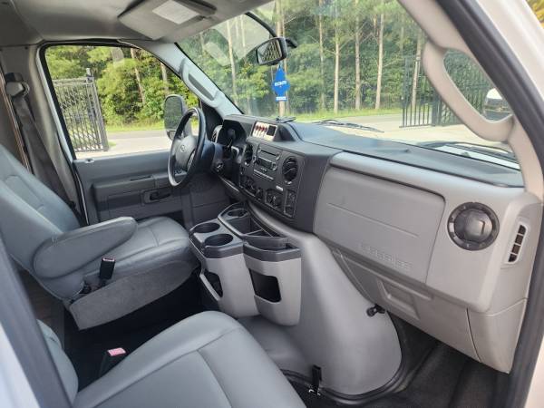 2019 Ford E-350 E350 SD - Photo 14