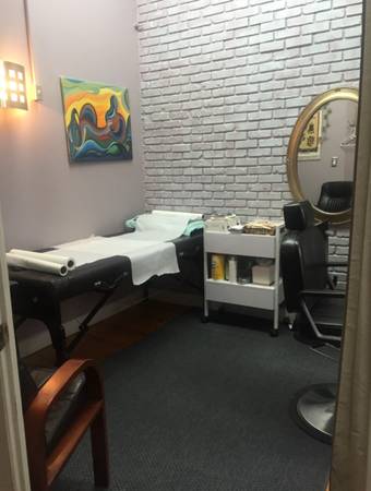 $1,500 / 2500ft2 - ESPACIO MÉDICO / DE TERAPIA FÍSICA / MASAJE / TO / MD / ACUPUNTURA EN ALQUILER WEL (Chelsea)63765621563523122
