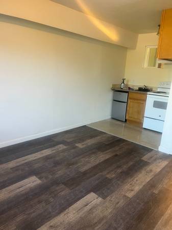 $1,280 / 1br - Habitación con entrada independiente en alquiler (redwood city)63880131782529121