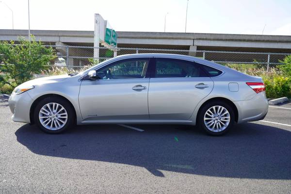 2014 TOYOTA AVALON XLE HYBRID- ONE ONWER 44K MILES GAS SAVER********** - $17,900 (EZ FINANCE>>>>>www.autogalaxyhawaii.com)63617620549249121