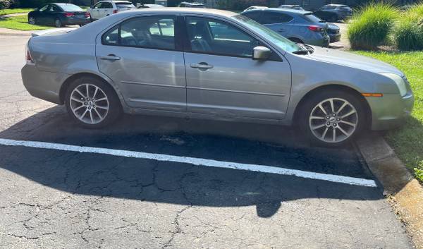 2009 Ford Fusion for parts - $2,00063621493486467122