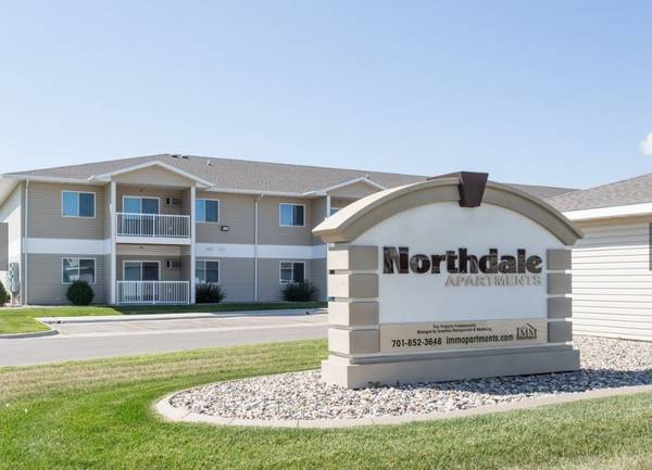 $1,120 / 2br - 1039ft2 - Two Dog Parks, Situated in Minot!, 2 Bed (2820 5th Street Northwest, Minot, ND)63830274704897120