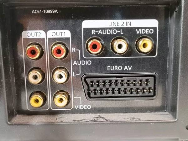 Samsung SV-3000W VCR World Wide w/Remote,Tested Cleaned Demo ($785 New - $299 (Billerica)63439026926339124