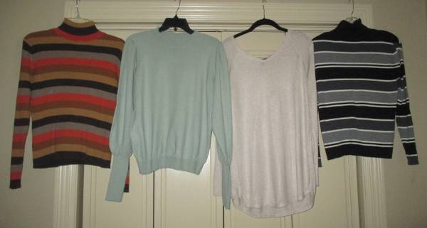 Sweaters - Medium 1