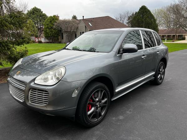 2006 Porsche Cayenne Turbo S - $11,495 (Naperville)63619088463491123