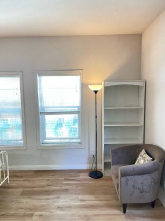 $1,100 / 6br - 400ft2 - Room for rent for ONE male(all utilities inclded) (berkeley)64030486386561122