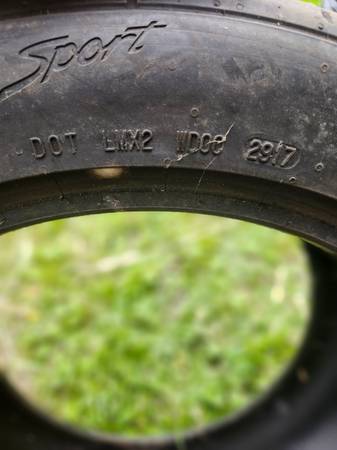 Neumático Continental Extremecontact usado 275/40 ZR17 - $70 (Tacoma)63471373302659122