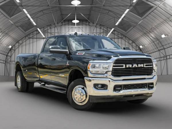 2020 Ram 3500 Crew Cab - EVERYONE'S APPROVED!! 1