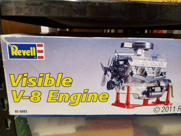Revell V8 model engine (OBO) 1