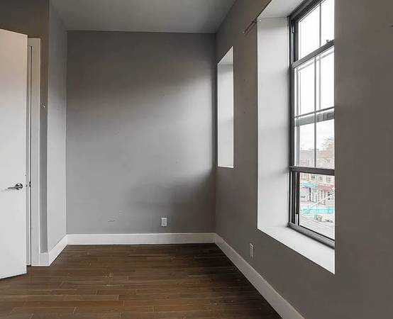 $3,350 / 3br - Amplio apartamento de 3 dormitorios y 1 baño en Prospect Lefferts Gardens (PLG)63827402662787123