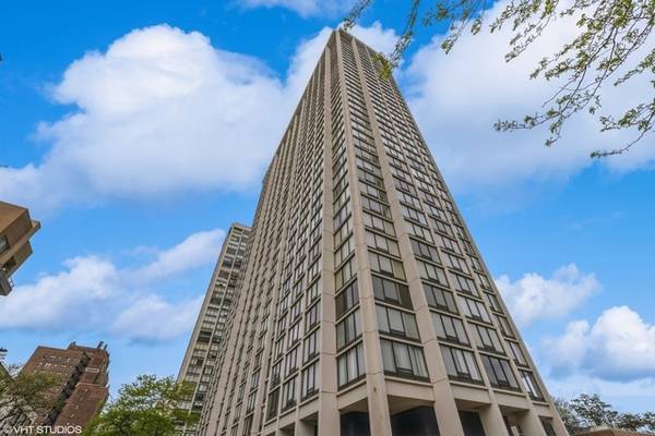 $1,725 / 600ft2 - CONVERTIBLE STUDIO/JUNIOR ONE BEDROOM. (5445 N SHERIDAN Rd)63959879299459120