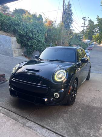2021 Mini Cooper S JCW pkg - $18,500 (Castro Valley)63470421786881123