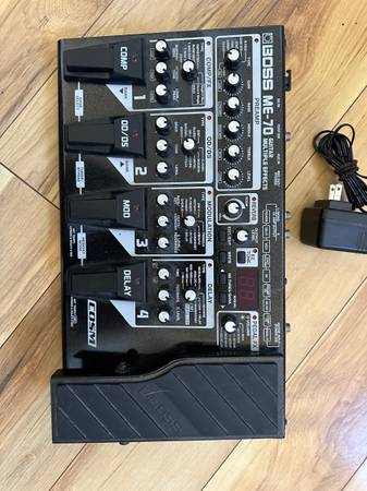 Multi effects pedal 1