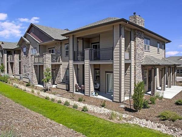 $1,899 / 1br - 843ft2 - Stainless Steel Appliances, Public Parks Nearby, Breathtaking Views (1465 Red Hawk Drive)63920603591427120