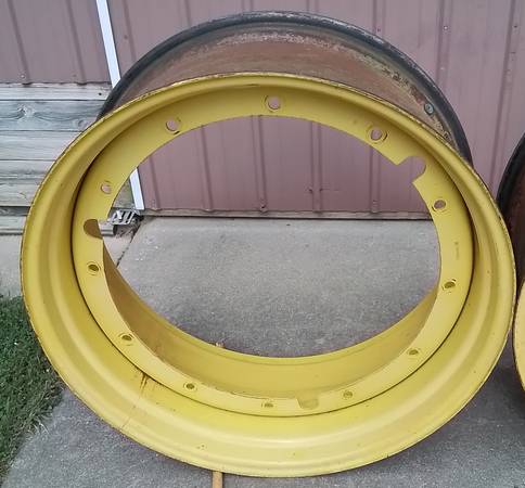 John Deere 16x38 Rear Wheel Set - $900 (Eaton Rapids)62969131341825123