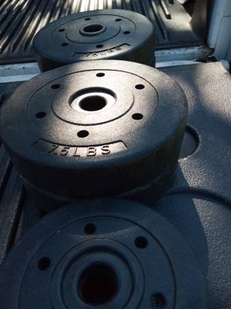 SIX PLASTIC LIFTING PLATES FOUR 7.5 TWO 2 1/2 1