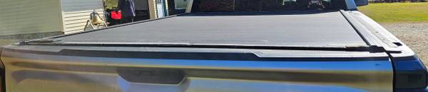 Cubierta para caja de camión - $1,000 (South Londonderry, VT)62969128353155123