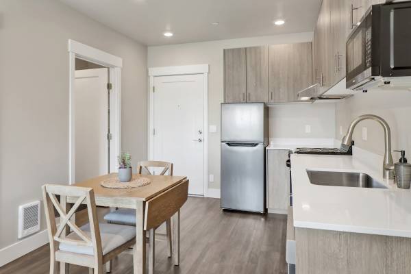 $1,390 / 1br - 1bed/1 bath  55+ Apartment-New Construction (Lynden)63920959262467124