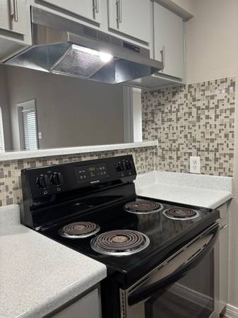 $1,099 / 1br - 🏡 1 habitación / 1 baño Apartamento – ¡Disponible AHORA!64036542466945122