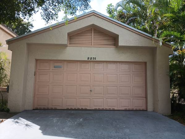 $477,777 / 3br - 1726ft2 - House For Sale by Owner (Coconut Creek)64002012753793121