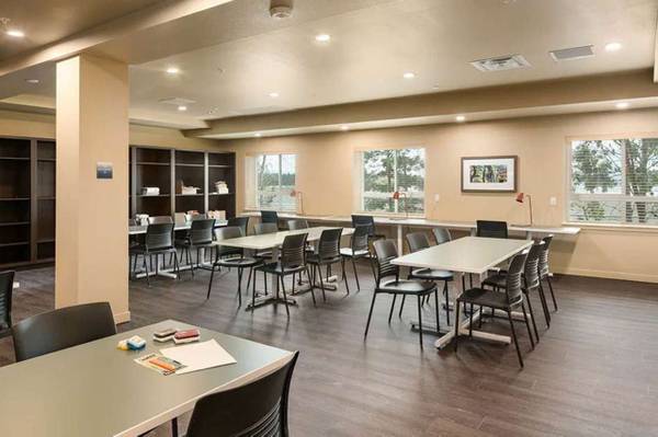 $1,608 Community Garden, Community Library, Studio 1/ba (31701 Pete von Reichbauer Way S, Federal Way, WA)64031135867905124
