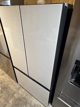 Refrigerator Bespoke New Open Box 1