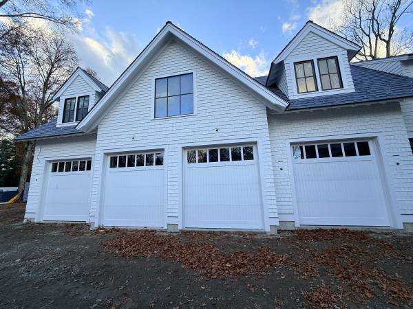 🧰 Professional Garage Door Installation & Repair 1