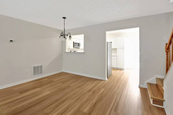 $2,800 / 3br - 1280ft2 - $2,800 / 3br / 2Bath - 1280ft -  in Bayridge (Single Family Home) (Gaithersburg)63896509001219123