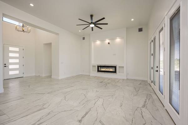 $820,000 / 4br - 2919ft2 - ¡¡¡¡CONSTRUCCIÓN NUEVA!!!!  4 HABITACIONES 2.5 BAÑOS LOTE DE 1 ACRE 2919 PIES CUADRADOS!!!!!! (Las Cruces NM)63687913789571122