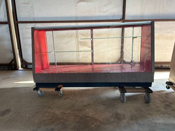 2 Display Cabinets 1