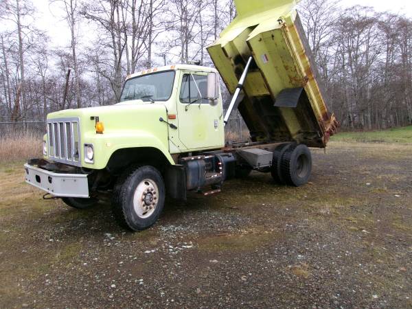 Dump Truck 2001 International Single Axle 1