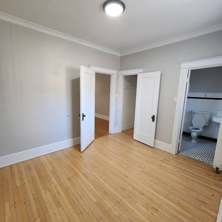 $1,335 / 1br - 735ft2 - Vintage 1 Bedroom Apartment For Rent @ Renew on Temple- Tour Today (State Capitol)63674244534785121