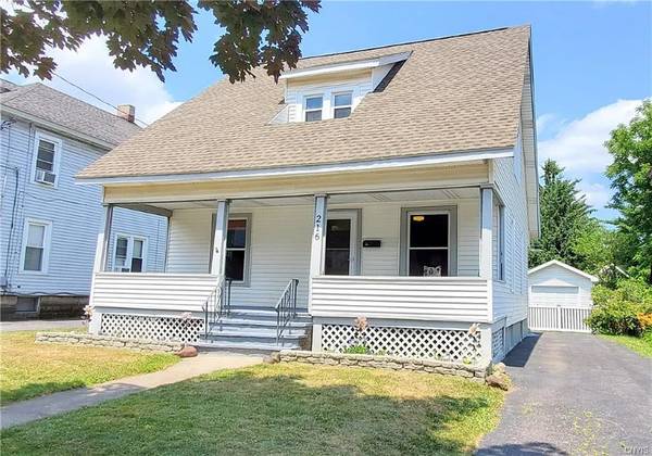 $2000.00 / 3br - 1236ft2 - Charming 3 Bed, 2 Bath Village Home in East Syracuse - $2000 - Availab63982837979010120