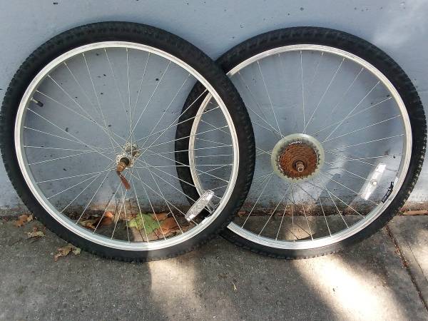 26" mountain bike wheels 1